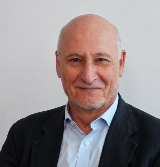 Dr Anthony Hammond - Fitzrovia Hospital - Consultant Physician and Rheumatologist